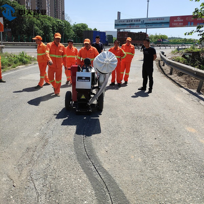 96 93 gradi che ammorbidiscono Asphalt Road Maintenance Crack Sealing Asphalt Bitumen Road Repair