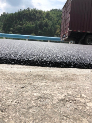 manutenzione della pavimentazione in calcestruzzo di 1.5cm 2cm Asphalt Overlay Bitumen Road Repair
